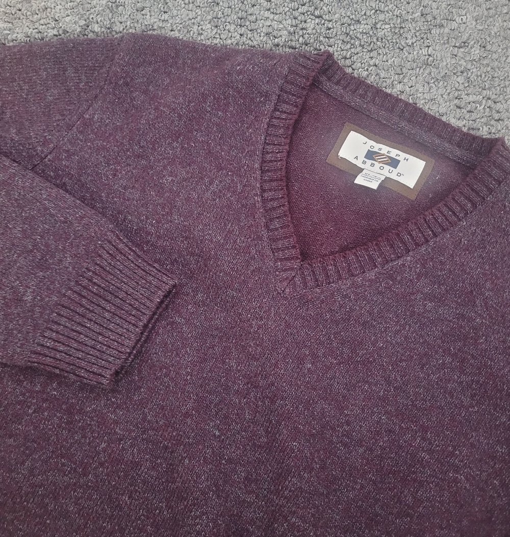 Joseph Abboud Men's Wool Blend V-neck Sweater Size XL
